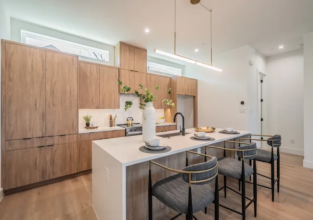 Condo for sale at 5320 Reiger Ave #104, Dallas, TX 75214 | MLS# 21371961