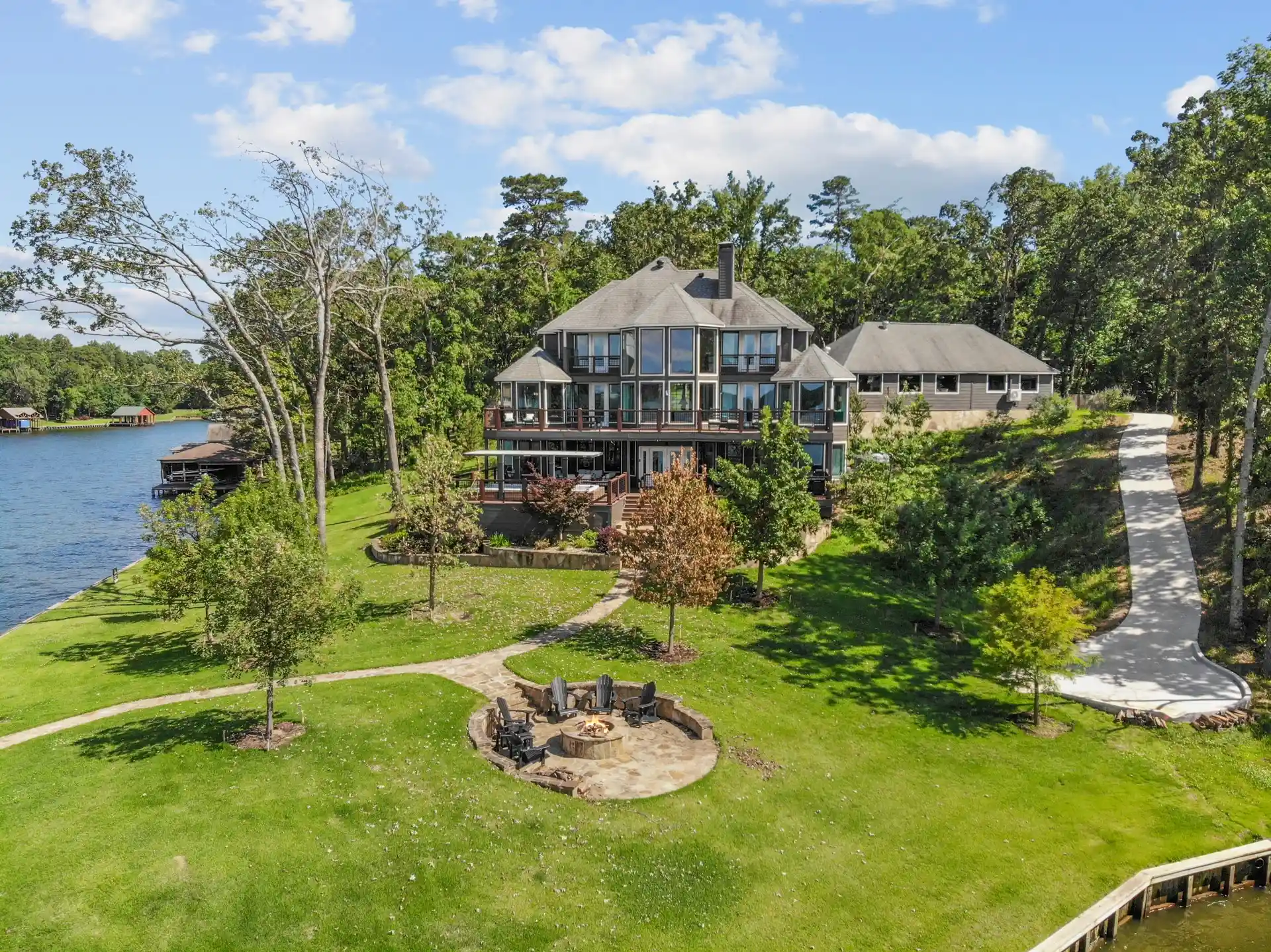 Photo 1 of Mansion for sale at Tract 2 E El Dorado, Scroggins, TX 75480 | MLS# 21371527 | Listing updated on 2026-10-12
