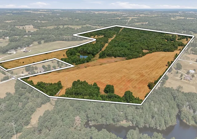 Land for sale at 97.94 Bill Holder, Whitesboro, TX 76264 | MLS# 21372007