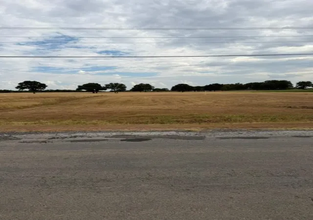 Photo 3 of Land for sale at 163 Nocona Dr, Nocona, TX 76255 | MLS# 21372037 | Listing updated on 2026-08-29