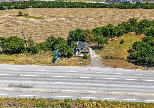 Photo 1 of Single family home for sale at 2500 E Hwy 36, Temple, TX 76501 | MLS# 21372096 | Listing updated on 2026-08-29