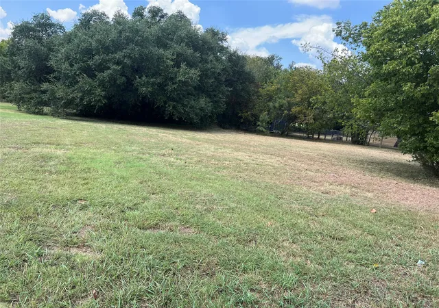 Photo 1 of Sale Pending at 114 Greentree Cir Cir, Early, TX 76802 | MLS# 21372145 | Listing updated on 2026-10-07