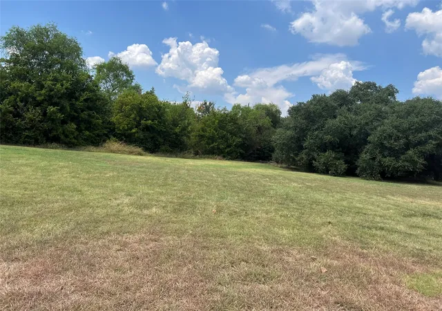 Photo 2 of Sale Pending at 114 Greentree Cir Cir, Early, TX 76802 | MLS# 21372145 | Listing updated on 2026-10-07