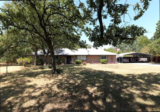 Photo 1 of Single family home for sale at 3741 County Road 423, Cleburne, TX 76031 | MLS# 21372018 | Listing updated on 2026-09-04