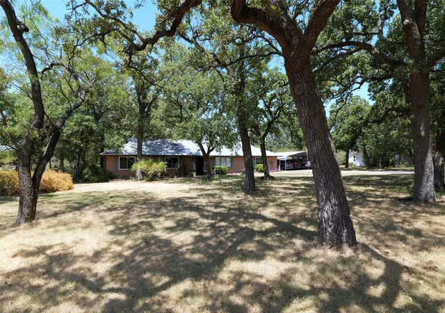 Photo 3 of Single family home for sale at 3741 County Road 423, Cleburne, TX 76031 | MLS# 21372018 | Listing updated on 2026-09-04