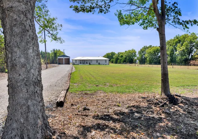 Photo 37 of Single family home for sale at 1344 Crews Rd, Bells, TX 75414 | MLS# 21361550 | Listing updated on 2026-10-06
