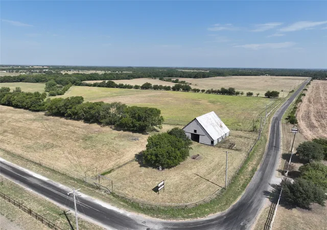 Photo 3 of Land for sale at Tbd Rutledge Rd, Whitewright, TX 75491 | MLS# 21371497 | Listing updated on 2026-08-29