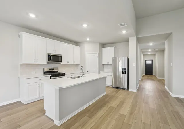 Photo 2 of Single family home for sale at 1605 Yosemite Dr, Anna, TX 75409 | MLS# 21368572 | Listing updated on 2026-08-29