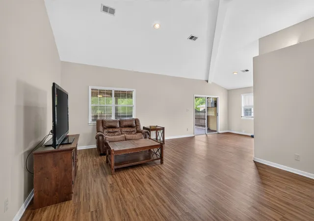 Photo 3 of Single family home for sale at 5905 Hwy 175, Frierson, LA 71027 | MLS# 21371893 | Listing updated on 2026-08-31