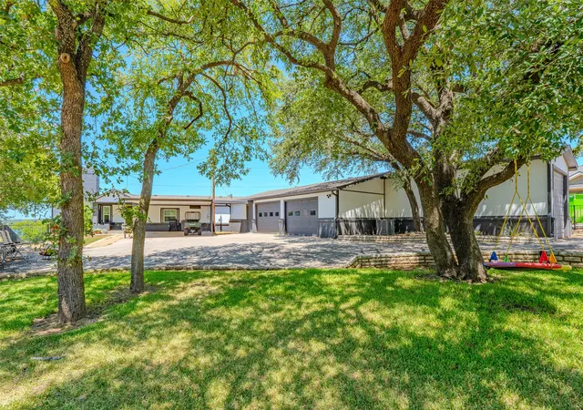 Photo 1 of Single family home for sale at 6371 Beacon Vista Cir, Granbury, TX 76049 | MLS# 21368670 | Listing updated on 2026-08-30