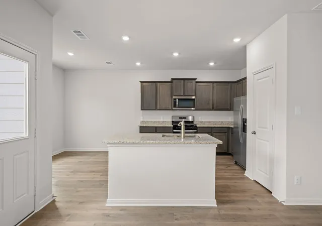 Photo 1 of Single family home for sale at 313 Revolution Dr, Venus, TX 76084 | MLS# 21372371 | Listing updated on 2026-08-29