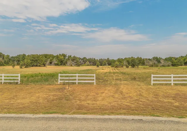 Photo 3 of Land for sale at 335 County Road 1264, Whitesboro, TX 76273 | MLS# 21372243 | Listing updated on 2026-08-29
