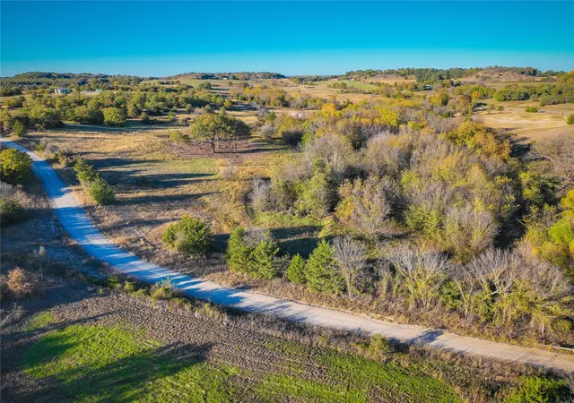 Photo 4 of Land for sale at Tract 4 Lazy E Rd, St Jo, TX 76265 | MLS# 21371790 | Listing updated on 2026-09-02