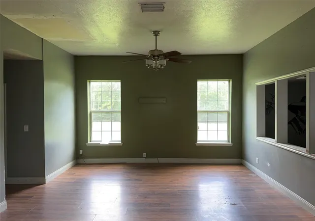 Photo 3 of Single family home for sale at 2071 W Point Tap Rd, Palestine, TX 75803 | MLS# 21372412 | Listing updated on 2026-08-29