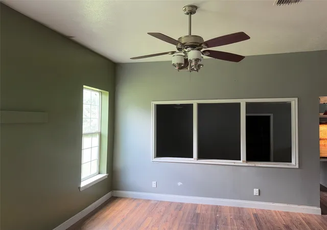 Photo 4 of Single family home for sale at 2071 W Point Tap Rd, Palestine, TX 75803 | MLS# 21372412 | Listing updated on 2026-08-29