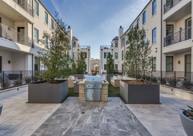 Photo 4 of Condo for sale at 5270 Town And Country Blvd #332, Frisco, TX 75034 | MLS# 21372311 | Listing updated on 2026-08-31