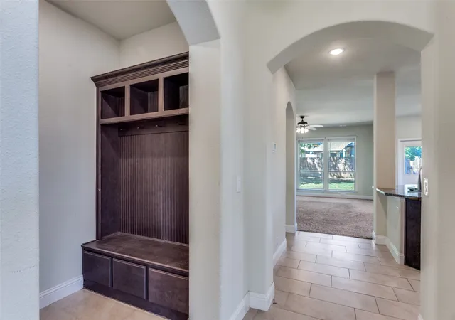 Photo 4 of Single family home for sale at 1029 Palo Oaks Dr, Burleson, TX 76028 | MLS# 21372409 | Listing updated on 2026-08-29