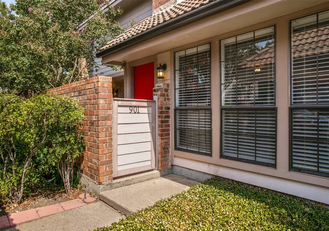 Photo 3 of Condo for sale at 18240 Midway Rd #901, Dallas, TX 75287 | MLS# 21372099 | Listing updated on 2026-10-07
