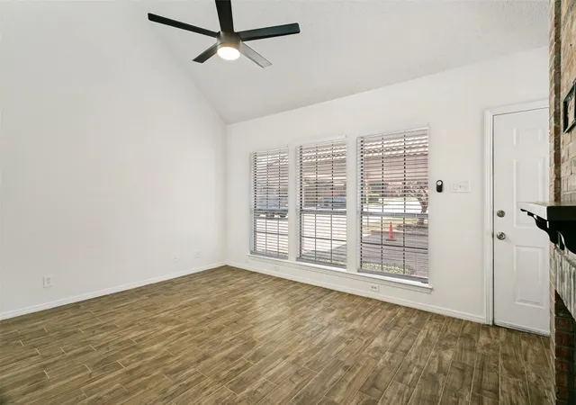 Listing Photo 5 - Condo for sale in building located at 18240 Midway Rd, Dallas, TX 75287 - Unit #901