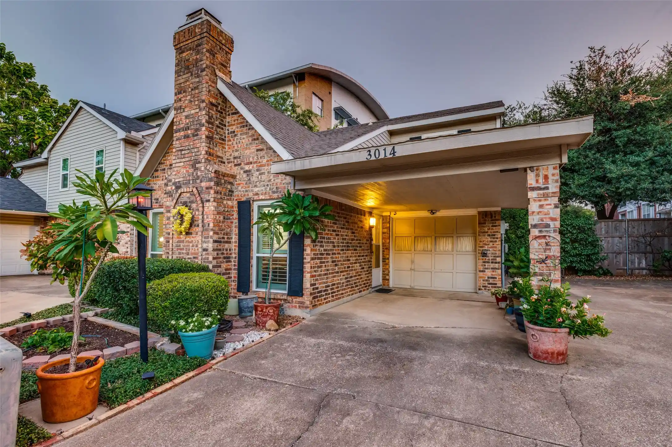 Photo 1 of Sale Pending at 3014 Adolph St, Dallas, TX 75204 | MLS# 21371470 | Listing updated on 2026-10-16