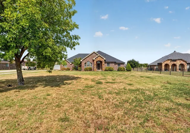 Photo 2 of Single family home for sale at 10231 Bantry Ln, Forney, TX 75126 | MLS# 21370326 | Listing updated on 2026-10-07