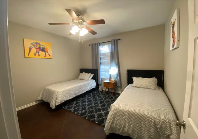 Photo 4 of House for sale at 2822 Livingston Ave, Fort Worth, TX 76110 | MLS# 21372430 | Listing updated on 2026-08-29
