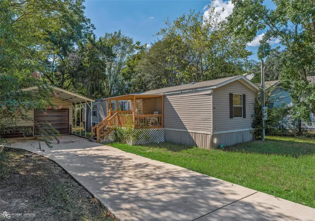 Photo 1 of Manufactured home for sale at 407 Joel St, Minden, LA 71055 | MLS# 21372384 | Listing updated on 2026-09-17