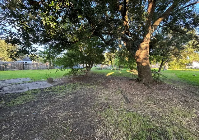 Photo 4 of Single family home for sale at 2408 19Th St, Port Arthur, TX 77640 | MLS# 21372533 | Listing updated on 2026-08-29