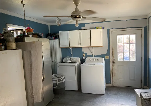 Photo 3 of Sale Pending at 110 N Ervin St, Comanche, TX 76442 | MLS# 21372469 | Listing updated on 2026-10-05