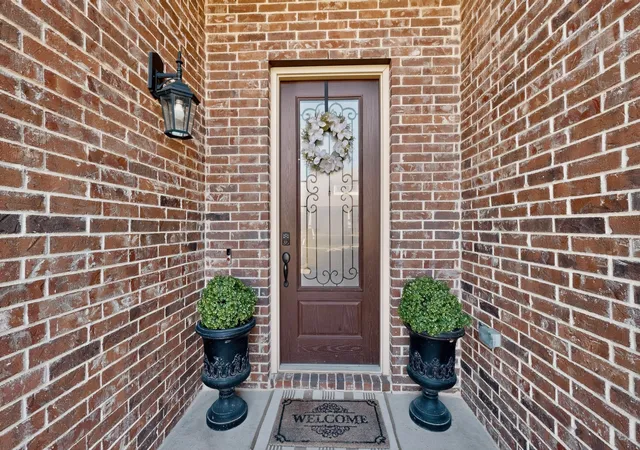 Photo 3 of Single family home for sale at 4102 Blythe St, Rockwall, TX 75032 | MLS# 21372520 | Listing updated on 2026-10-08
