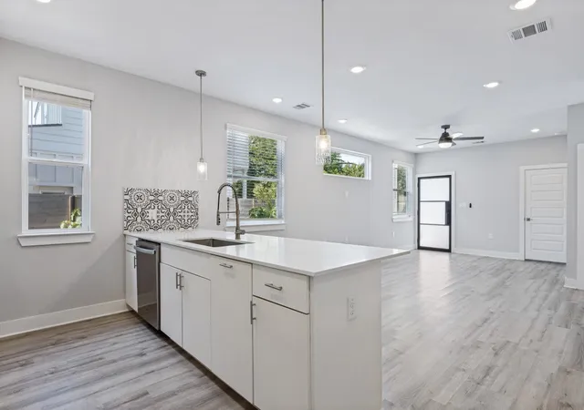 Photo 3 of Single family home for sale at 1042 Rosemont St #2, Austin, TX 78723 | MLS# 21372066 | Listing updated on 2026-08-29