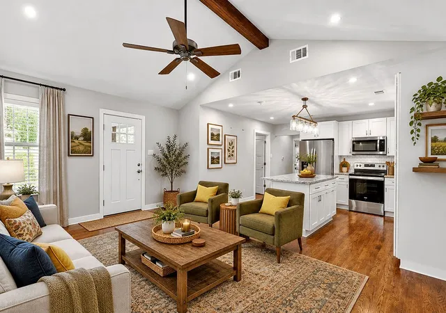 Photo 1 of Single family home for sale at 4909 White Oak Ln, River Oaks, TX 76114 | MLS# 21370361 | Listing updated on 2026-08-29