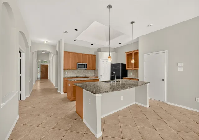 Photo 3 of Single family home for sale at 9761 Snowberry Dr, Frisco, TX 75035 | MLS# 21372264 | Listing updated on 2026-09-20