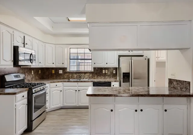 Photo 4 of Single family home for sale at 315 Tanglewood St, Denton, TX 76207 | MLS# 21277137 | Listing updated on 2026-08-29