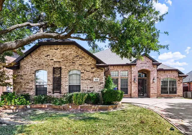 Photo 1 of Single family home for sale at 114 Beacon Hill Ln, Forney, TX 75126 | MLS# 21370464 | Listing updated on 2026-09-29