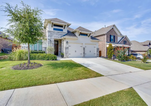 Photo 3 of Single family home for sale at 5705 Surry Mountain Trl, Fort Worth, TX 76179 | MLS# 21356977 | Listing updated on 2026-08-31