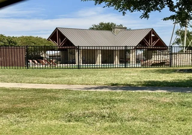 Photo 18 of Single family home for sale at 1527 Warrington Wy, Forney, TX 75126 | MLS# 21372287 | Listing updated on 2026-09-26