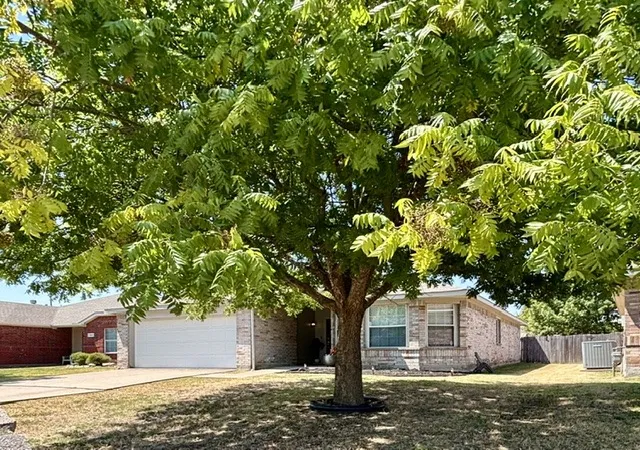 Photo 1 of Single family home for sale at 1527 Warrington Wy, Forney, TX 75126 | MLS# 21372287 | Listing updated on 2026-09-26