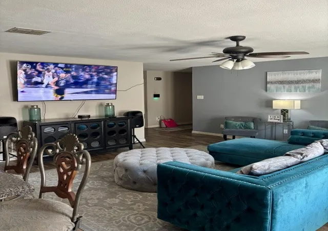 Photo 3 of Single family home for sale at 1527 Warrington Wy, Forney, TX 75126 | MLS# 21372287 | Listing updated on 2026-09-26