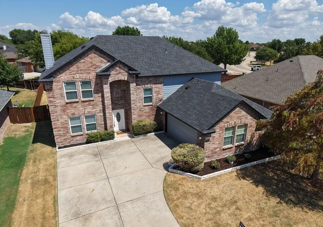 Photo 1 of Single family home for sale at 902 Fleming St, Wylie, TX 75098 | MLS# 21371446 | Listing updated on 2026-10-03