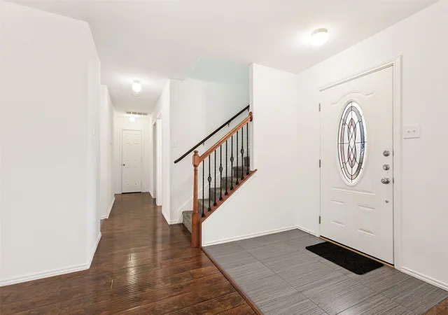 Photo 3 of Single family home for sale at 902 Fleming St, Wylie, TX 75098 | MLS# 21371446 | Listing updated on 2026-10-03