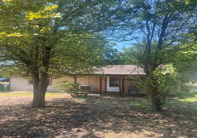 Photo 1 of Single family home for sale at 1400 Dr Martin Luther King Jr Blvd, Waxahachie, TX 75165 | MLS# 21372691 | Listing updated on 2026-08-29