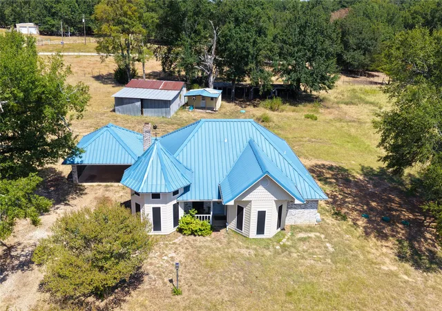 Photo 2 of Single family home for sale at 126 Private Road 473, Teague, TX 75860 | MLS# 21371577 | Listing updated on 2026-08-31