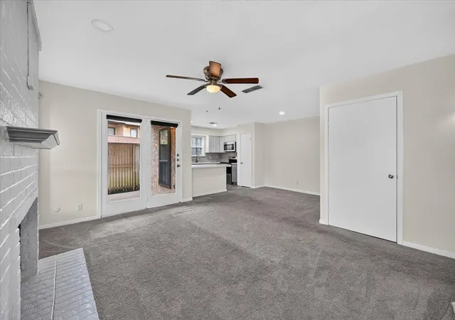 Photo 4 of Condo for sale at 1204 Harwell Dr #2110, Arlington, TX 76011 | MLS# 21370335 | Listing updated on 2026-08-29