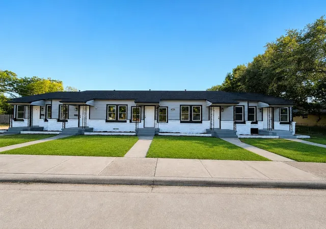 Photo 1 of Multi family home for sale at 1607 M Ave, Plano, TX 75074 | MLS# 21372706 | Listing updated on 2026-09-05