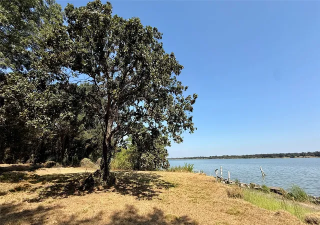 Photo 4 of Land for sale at Tracts 16C-1 & 2 Cr 2170, Corsicana, TX 75109 | MLS# 21371879 | Listing updated on 2026-08-29
