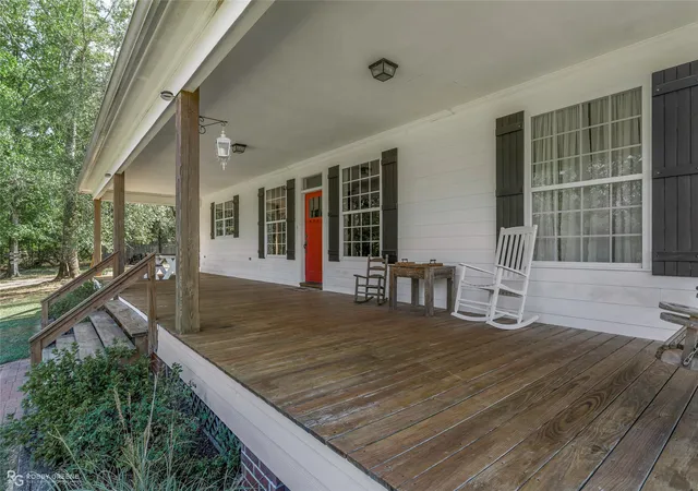 Photo 3 of Single family home for sale at 416 Graywood Dr, Minden, LA 71055 | MLS# 21372738 | Listing updated on 2026-10-06