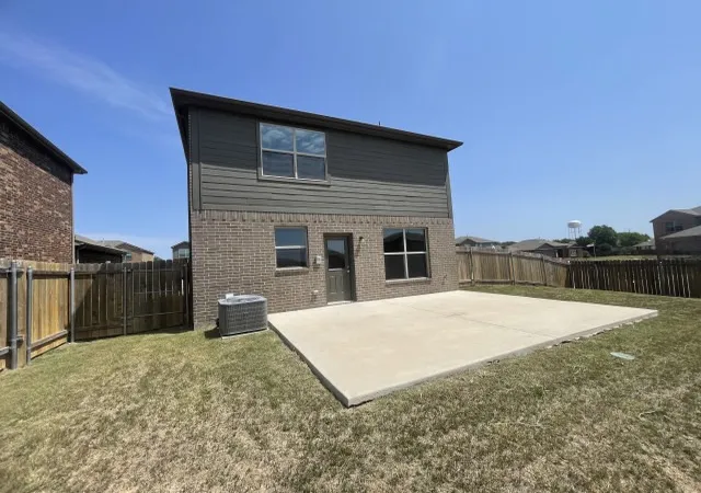Photo 1 of Single family home for sale at 804 Clark Dr, Ferris, TX 75125 | MLS# 21372767 | Listing updated on 2026-09-29
