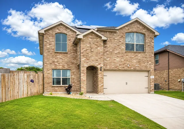 Photo 1 of Single family home for sale at 324 Fairgrounds Ln, Ponder, TX 76259 | MLS# 21372792 | Listing updated on 2026-08-30