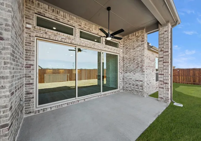 Photo 3 of Single family home for sale at 604 Ole Opry Dr, Burleson, TX 76028 | MLS# 21372797 | Listing updated on 2026-08-31